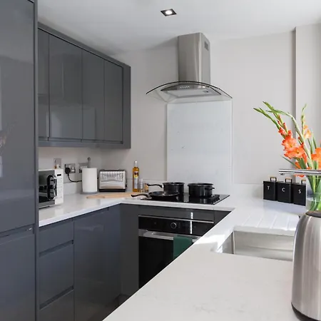 1 Bedroom Flat - Long Term Rates-contractors-professionals-relocation Lejlighed *