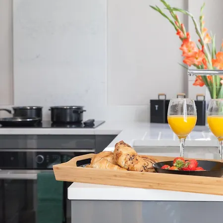 Apartment 1 Bedroom Flat - Long Term Rates-contractors-professionals-relocation