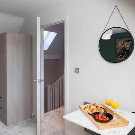 1 Bedroom Flat - Long Term Rates-contractors-professionals-relocation Lejlighed *