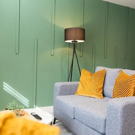 Apartment 1 Bedroom Flat - Long Term Rates-contractors-professionals-relocation *