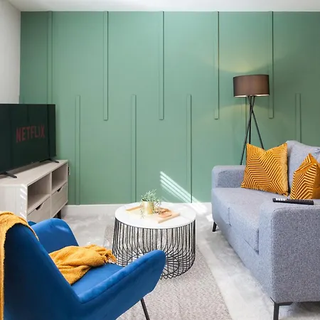 1 Bedroom Flat - Long Term Rates-contractors-professionals-relocation *
