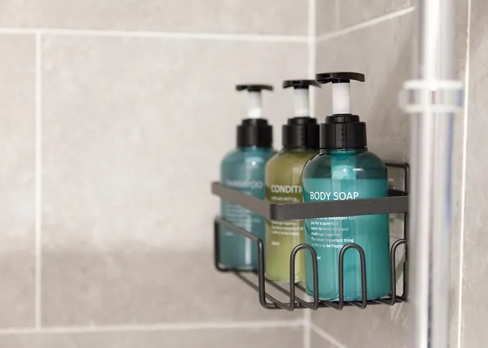 1-bed - 5-min Walk To Station - Long شقة ليدز