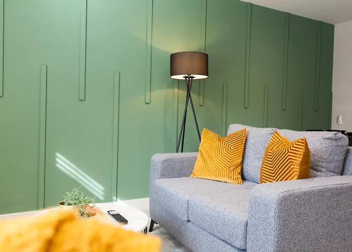 Apartamento 1-bed - 5-min Walk To Station - Long *