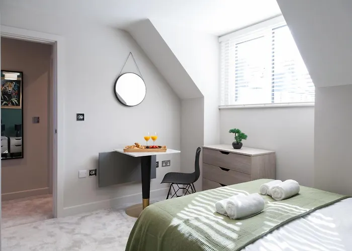 Apartamento 1-bed - 5-min Walk To Station - Long Leeds (West Yorkshire)