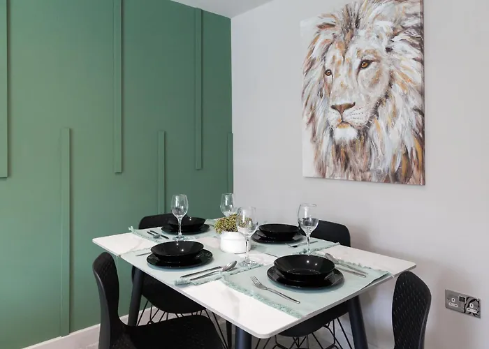 1-bed - 5-min Walk To Station - Long *