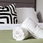 1-bed - 5-min Walk To Station - Long