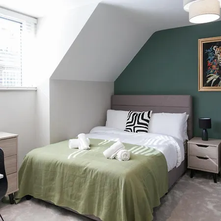 Apartament 1 Bedroom Flat - Long Term Rates-contractors-professionals-relocation *